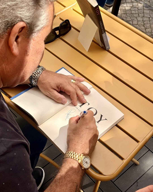 Toy: Coração Não Tem Idade | Pré-venda autografada
