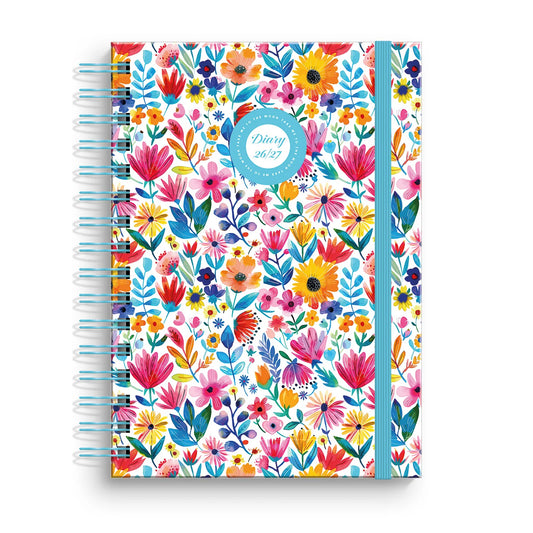 Capa dura de agenda escolar tamanho A5 com padrão botânico Garden Moonflower, exibindo ilustrações de flores e elementos lunares sobre um fundo escuro elegante.
