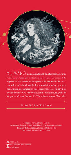 Contracapa do livro com retrato a preto e branco e texto do autor