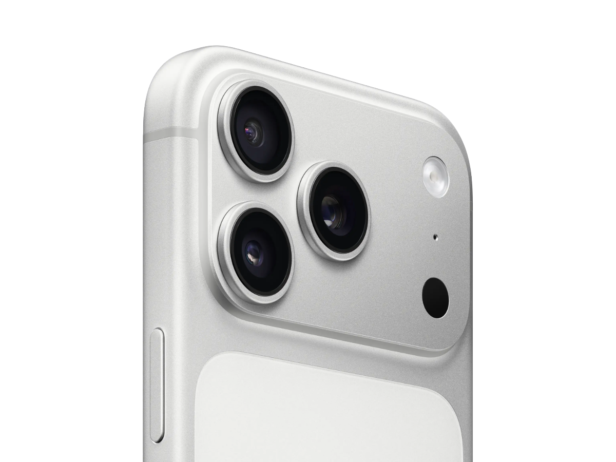 Telemóvel Apple iPhone 17 Pro 5G prateado, detalhe das 3 câmaras traseiras