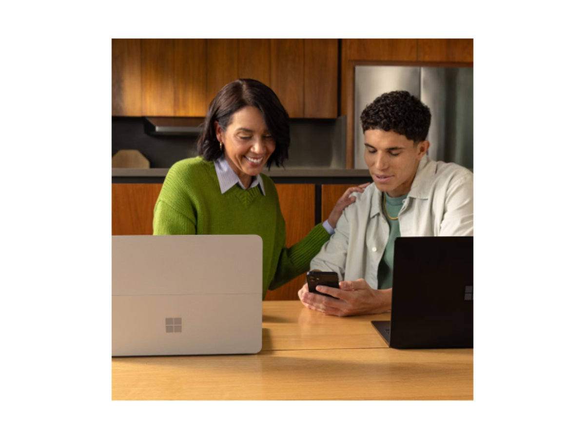 Microsoft 365 Family - Licença de assinatura (1 ano) - até 6 pessoas PC Win/Mac -Português