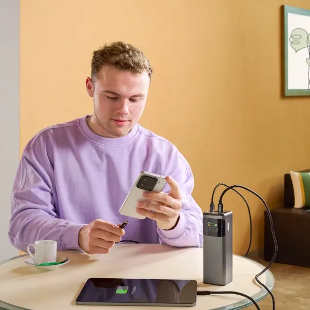 Power Bank High Power 200W 24000mAh 2x USB-C USB-A Carga Rápida